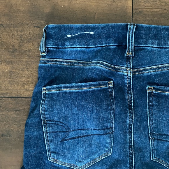 American Eagle Curvy Stretchy High Rise Jeans - Picture 6 of 7